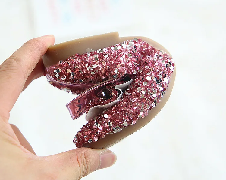 

Children Leather Shoes 2021 New For Girls Toddlers Big Kids Dress Shoes For Wedding Party Glitter Sequined Fabric With Bow
