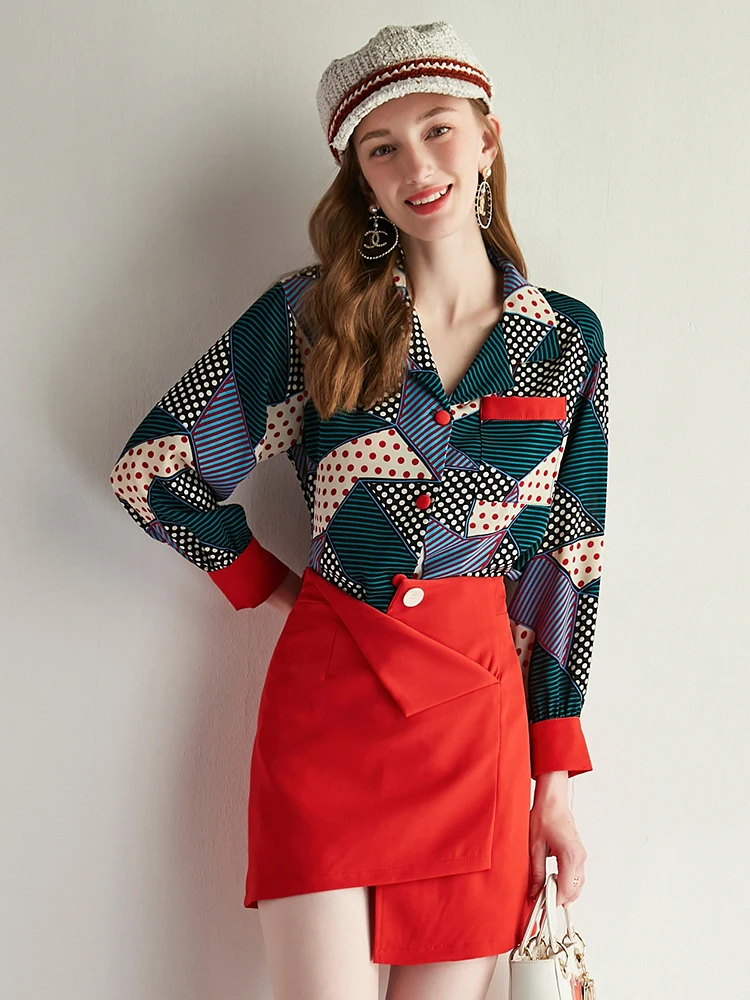 Женские модельные футболки Блузы с длинным рукавом и отложным воротником топы