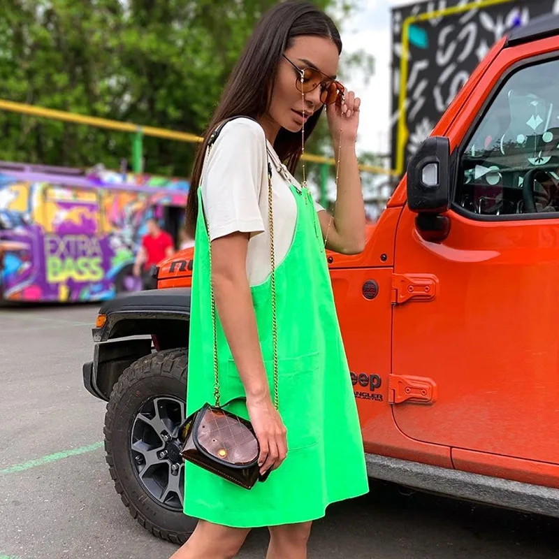 

2021 Spring Summer New Green Strap Dress Women Sleeveless Loose Zipper Big Pocket Dress Ladies Fashion Sexy Knee Length Dresses