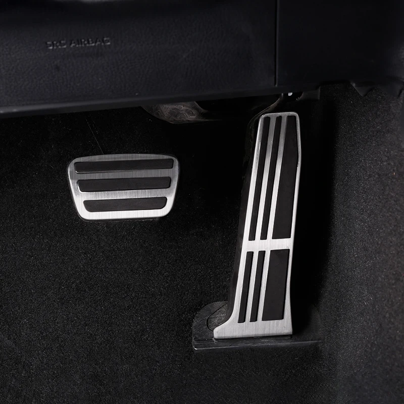 

Auto Aluminum alloy Car Fuel Brake Pedal Rest Foot Pedals Cover AT For Toyota RAV4 Camry Avalon 2018 2019 For Lexus ES GS 2018