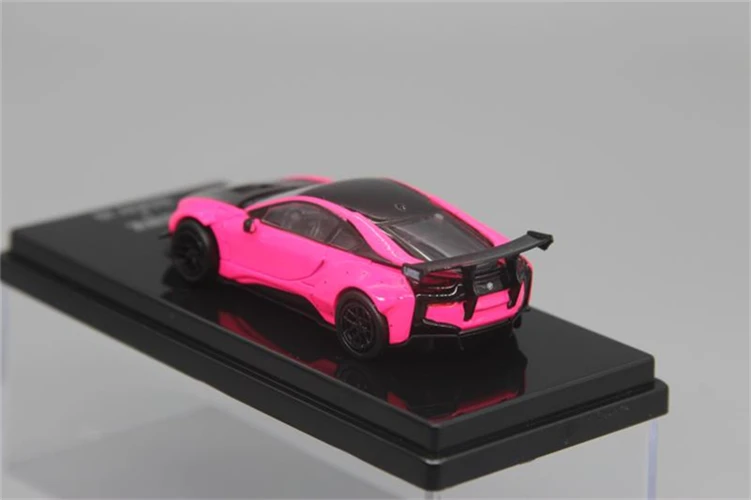 Пара 1:64 LBWK LB работает x YZone i8 ярко-розовый с черной капотом литая модель автомобиля