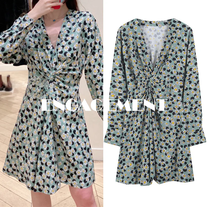 

ENGAGEMENT 2021 Summer New Slim Daisy Print Wrinkle V-neck Dress Women's French Temperament Skirt