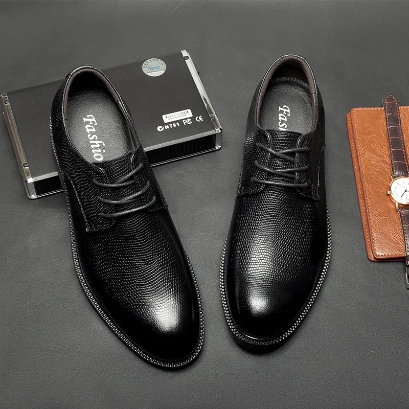 

2020 Black Business Formal Shoes Men Slip On Oxford Leather Men Shoes Casual Big Size 47 Wedding Dress Office Shoes
