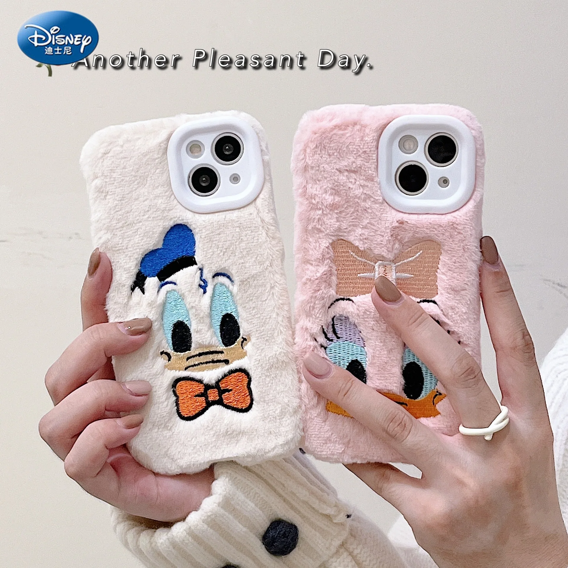 

2021 Disney Donald Duck Daisy for iPhone 7 plus xr xs max 11/12pro max 12 13 13pro phone case zz1113-4
