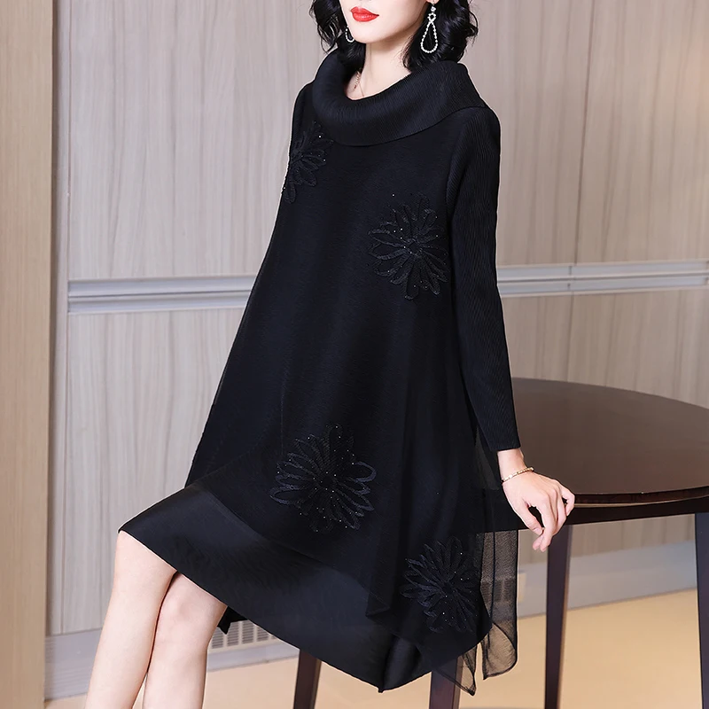 

Black Dress Plus Size For Women 45-75kg New 2021 Spring Fashion Patchwork Beading Loose Miyake Pleated Dress Knee Length
