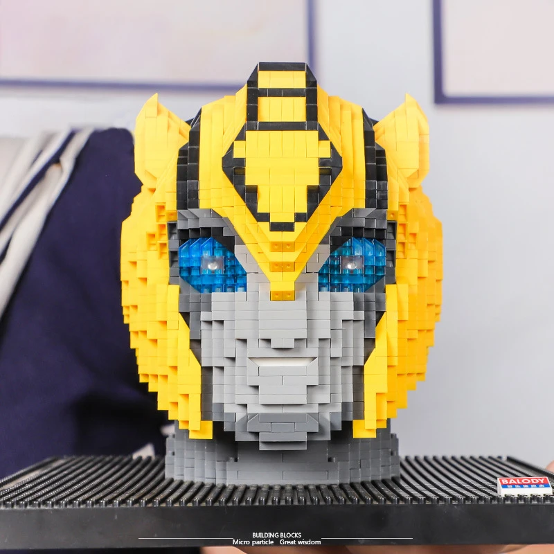 

New High-Tech Movie Deformation Robot Miniature Small Particles Assembled Building Blocks Creator Bricks Toys For Kids DIY Gifts