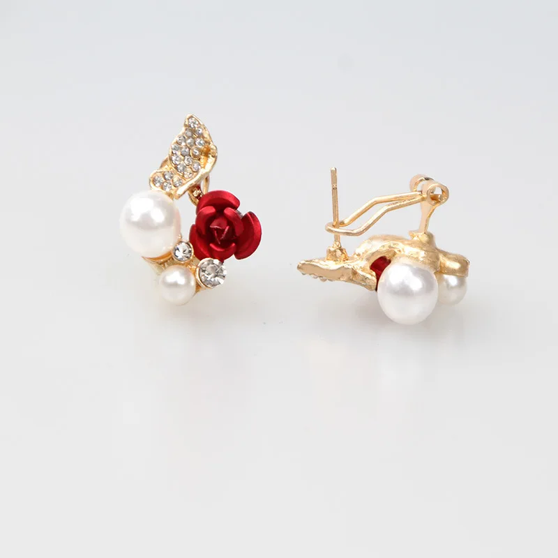 

2021 New Trend Big Simulation Pearl Flower Dangle Earrings For Women Wedding Jewelry Christmas Gift Fashion Crystal Gold Eardrop
