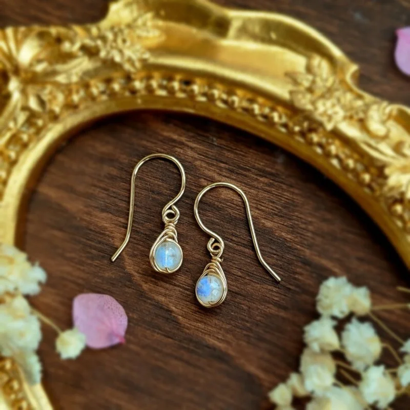 

Vintage Natural Stone Earrings for Women Healing Crystal Beads Quartz Drop Earrings Boho Dangle Earrings Jewelry Gift Brincos