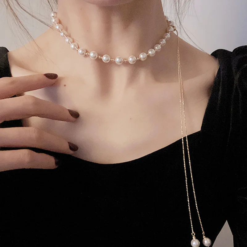 

Korean celebrity style pearl necklace pull-out exquisite necklace feminine niche design sense choker to give girlfriend a gift