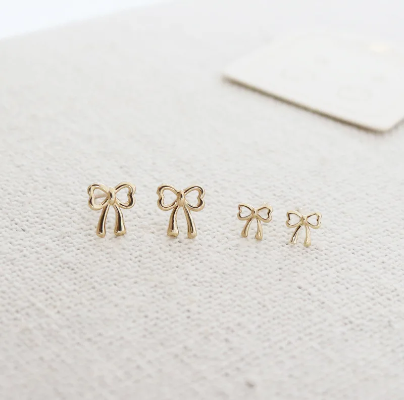 

Sweet Simple Hollow Earrings Small Fashionable Sterling 925 Silver Earrings For Women Minimalist Designer Accessories Jewelry