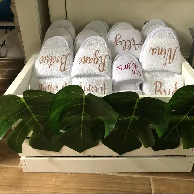 Индивидуальные имена дата Свадебные шлепанцы для невесты подарок подружки