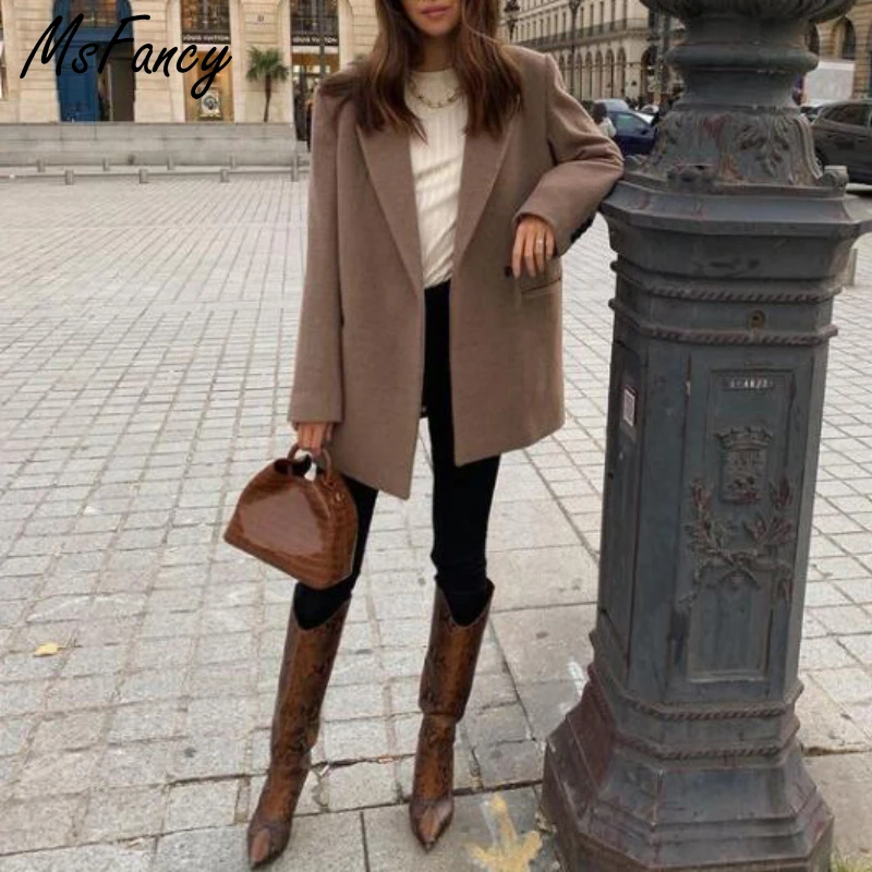 

Coats & Jackets