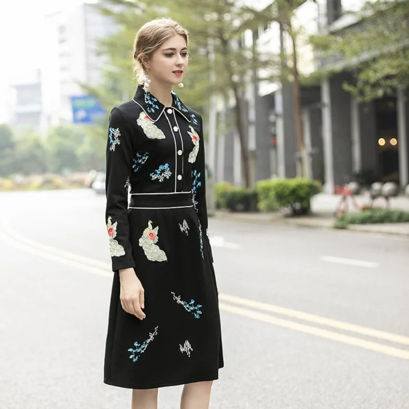 Ретро платье с вышивкой Весна 2019 Новое Улучшенное Качество Женщины длиной до
