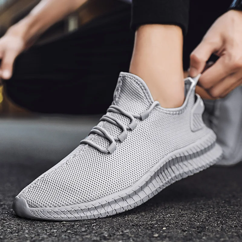 

New Hot Sale Light Running Shoes Comfortable Men's Sneaker Breathable Non-Slip Wear-Resistant Outdoor Walking Men Sport Shoes