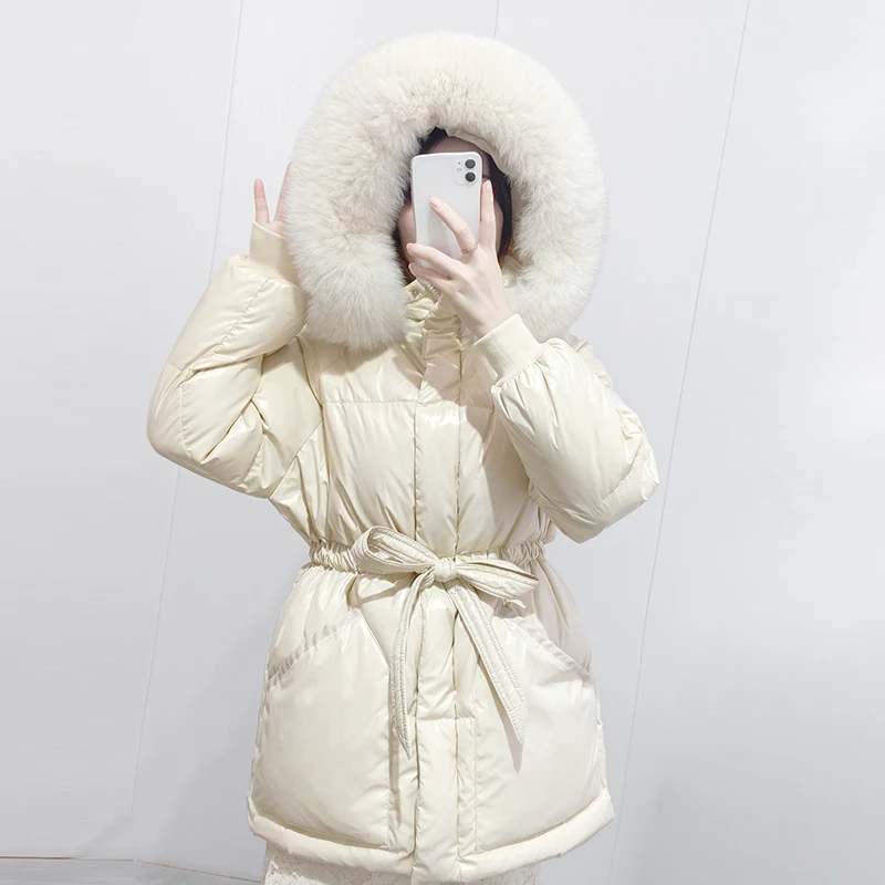 

Real Fox Fur Collar 2022 New Fashion Winter Woman White Duck Down Coat Gloss Female Puffer Jacket Solid Color Lady Parka Outwear