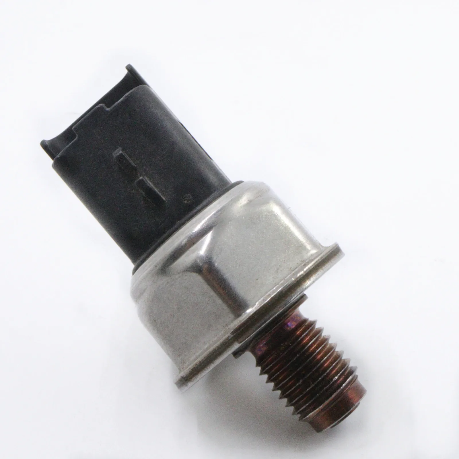 OEM новый датчик давления топливного масла 55PP02-03 5WS40039 1112958979 4M5Q9D280DB 1445928 1200926353 1334946