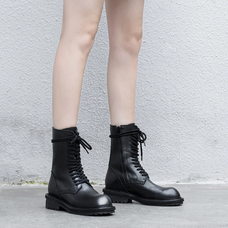 

WETKISS Motorcycle Boots Women Cow Leather Ankle Boot Lace Up Thick Heels Shoes Female Round Toe Army Shoes Ladies Winter 2020