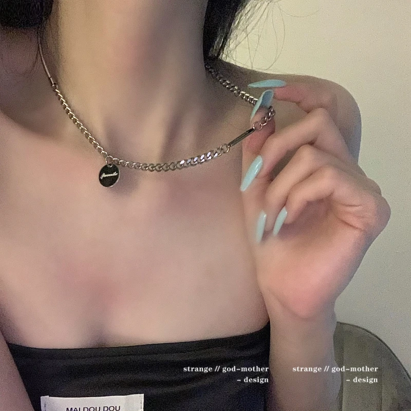 Нишевое дизайнерское ожерелье для женщин круглый кулон в виде тарелки простой