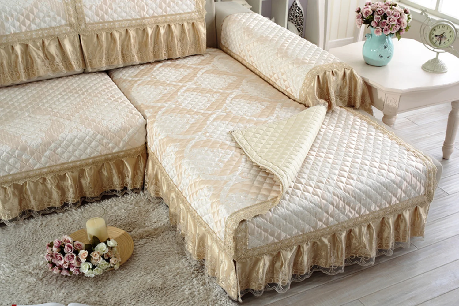 

Luxury Royal Sofa Cover Cotton Linen Slipcover Beige Jacquard Sofa Towel Non-slip Cushion Backrest Pillow Case Combination Kit