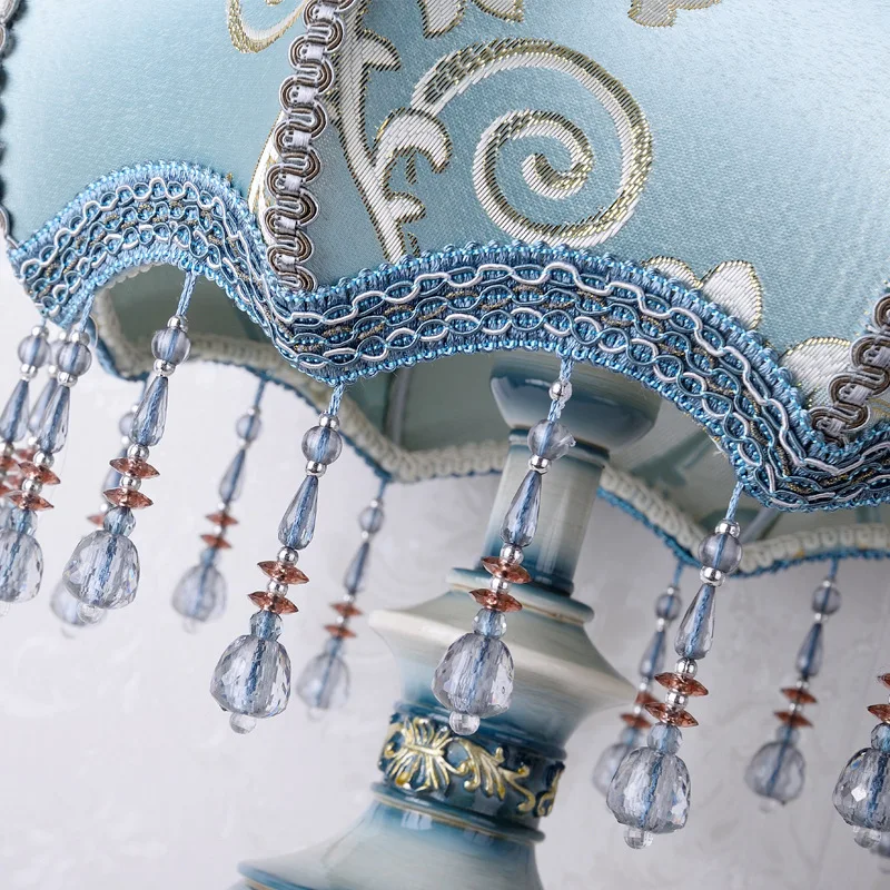 Европейские классические настольные лампы из смолы светильник для спальни