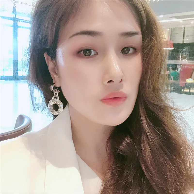 

Silver Needle New Exaggerated Round Glass Crystal New Element Temperament Long Ears