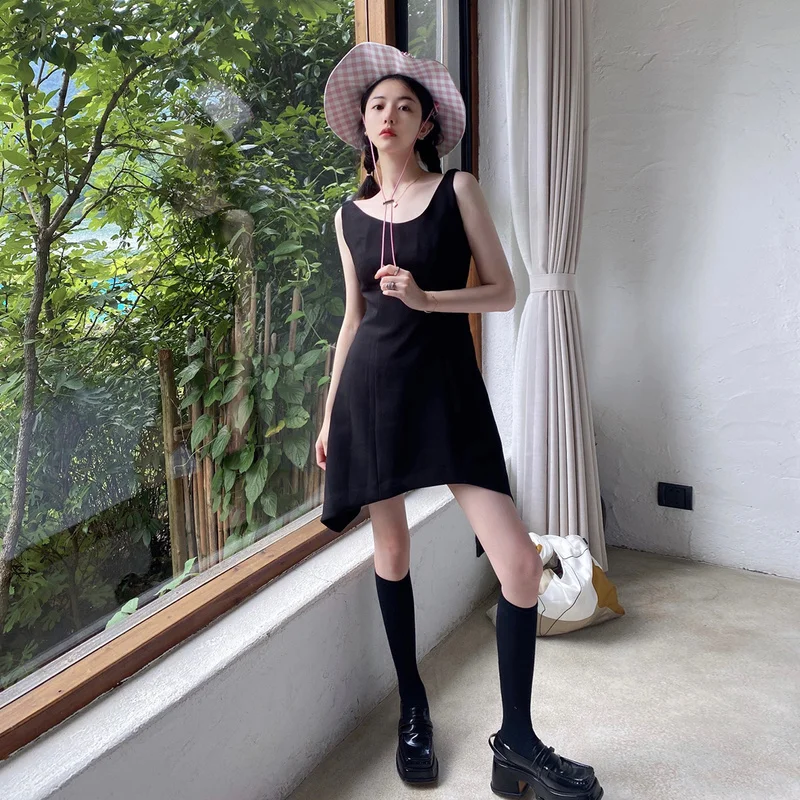 

Hot Girl Design Feeling Small Rac