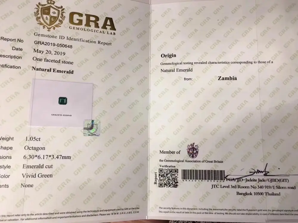 Женское Ожерелье из чистого золота 18 К с натуральным 100% зеленым изумрудом |