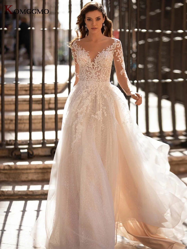 

Illusion O-Neck Full Sleeve Embroidery Appliques Tulle A-Line Wedding Dress Elegant Court Train Button Back Bridal Gown 2021