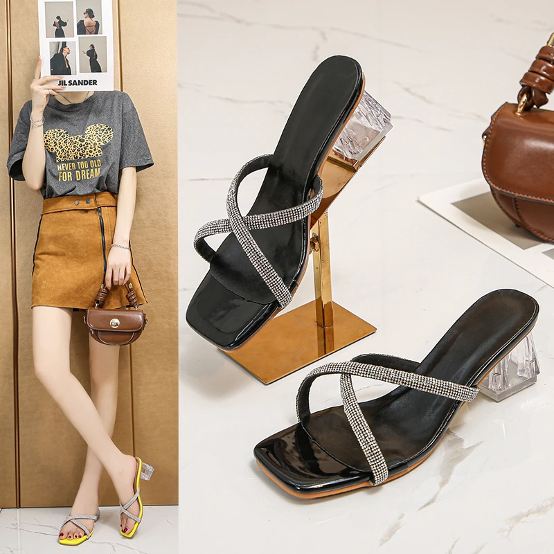 

2021 New Summer Slippers Low Heels Slides Female Peep Toe Square Heel Slipper Brand Sandals Women Slipper Big Size 41 Flip Flops