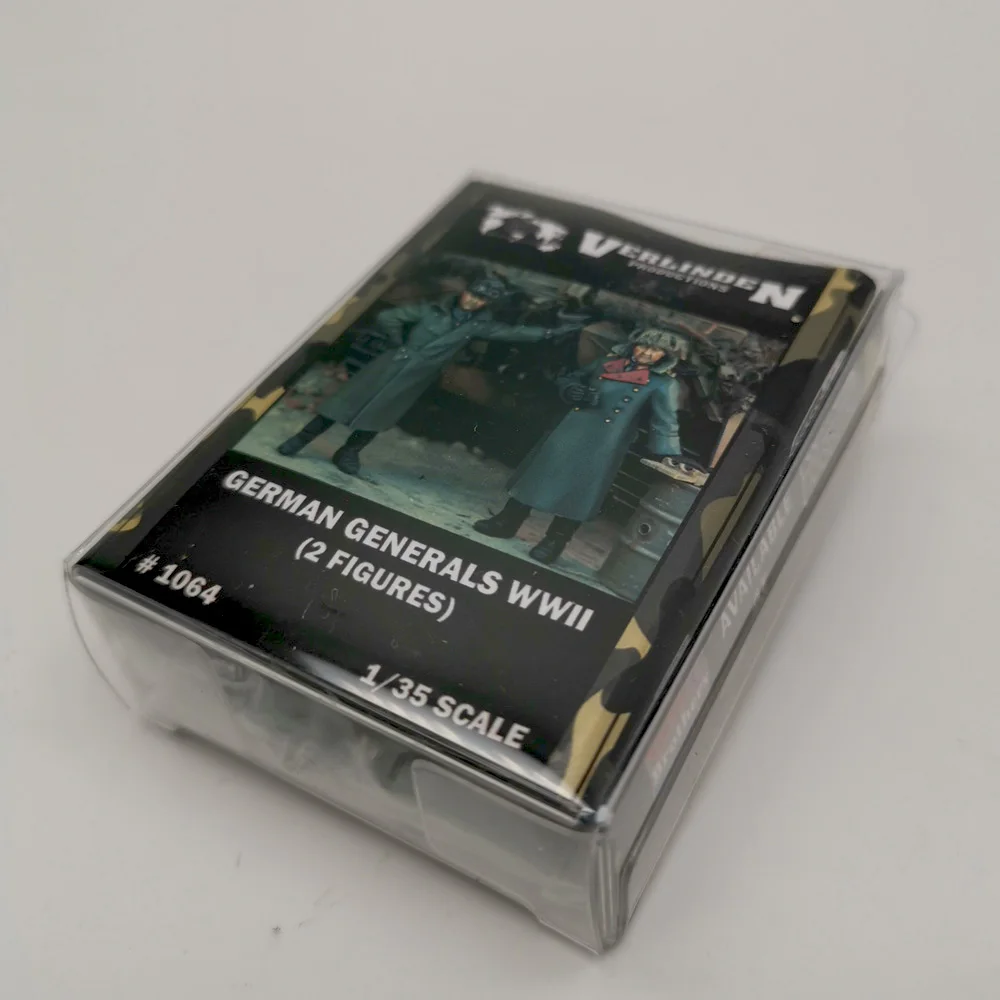 

VERLINDEN 1/35 WWII German Heer Generals and Waffen Resin Kits (2 Figures/Set) Box Packing