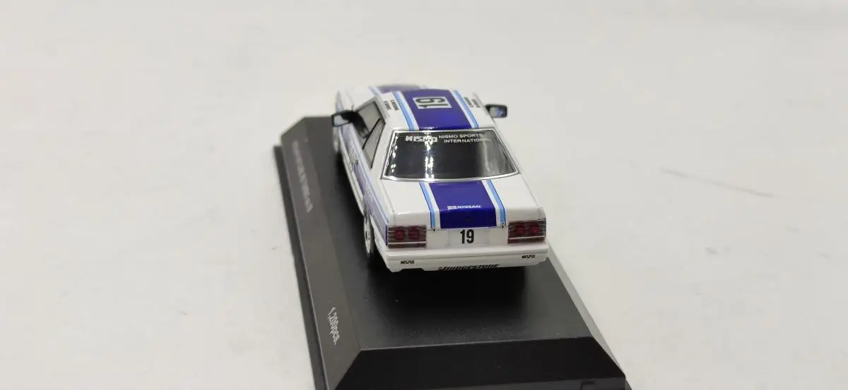 Модель автомобиля Kyo sho 1:43 NISSAN SKYLIN RS TURBO NO.19 из сплава металлические игрушки для