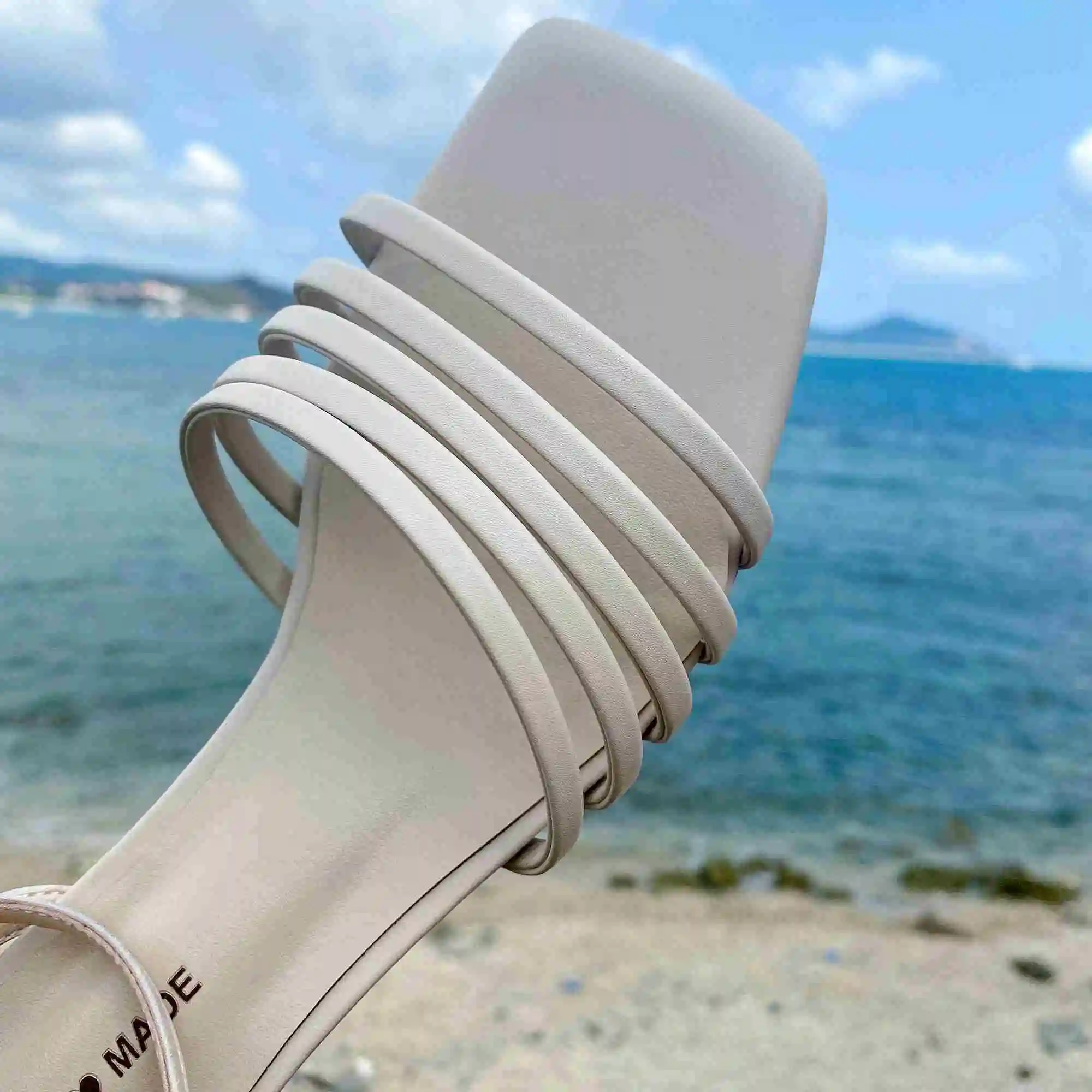 

Lenkisen , , , , , L77