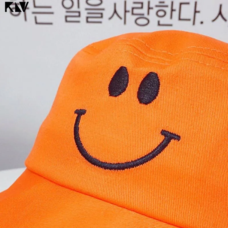 

KLV Kids Protective Hat Full Face Shield Fisherman Hat Smile Face Pattern Windproof Dustproof Face Protection for Children