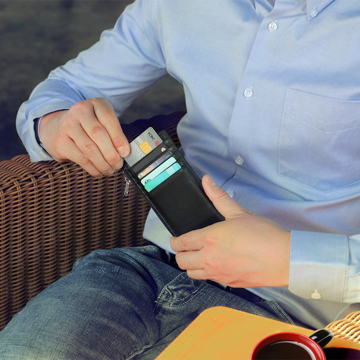 Мужской кожаный кошелек Tigernu с RFID-защитой от кражи тонкий 10 положений