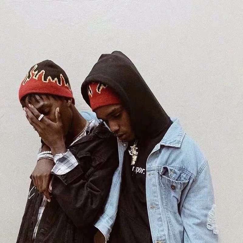 Шапка-бини унисекс Вязаная Мягкая в стиле хип-хоп с принтом огня для уличного