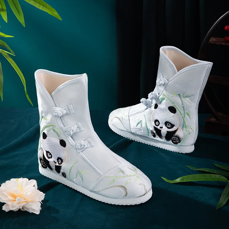 Chinese Style Traditional Retro Hanfu Boots Women Panda Embroidered Short Boot Ancient Tang Song Dynasty Cosplay Shoes Size34-41