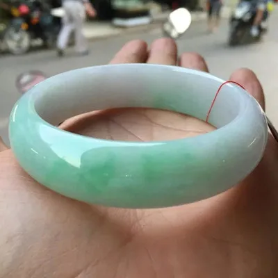 

Zheru Jewelry Natural Light Green Burmese Jade 4-64mm Bracelet Elegant Princess Jewelry Best Gift for Mother and Girlfriend