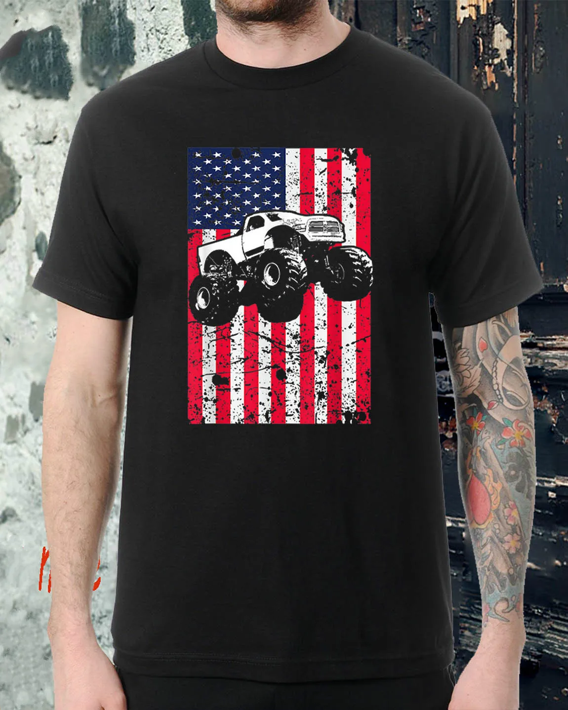 

Monster Truck American Flag Racing T-Shirt. Summer Cotton O-Neck Short Sleeve Mens T Shirt New S-3XL