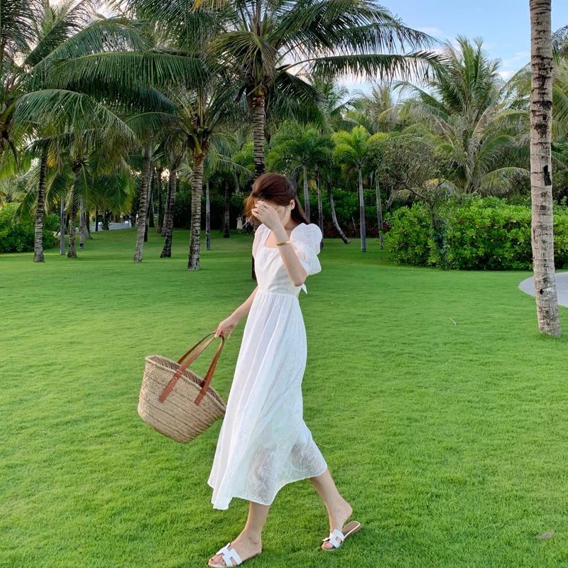 

Summer Sexy Backless Square Collar Fariy Dress Y2k Vintage Print White Beach Dress Puff Sleeve Holiday Dresses For Women 2021