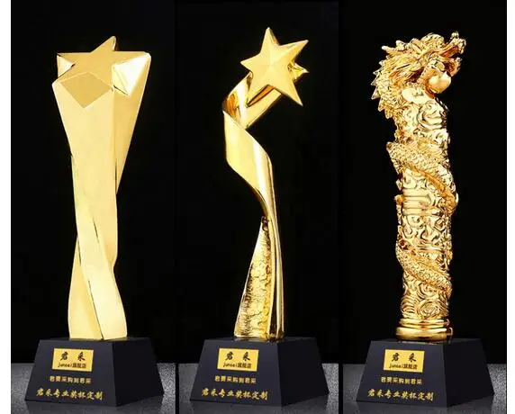 Трофей Чемпионата мира по индивидуальному заказу второй трофей бегуна третий с