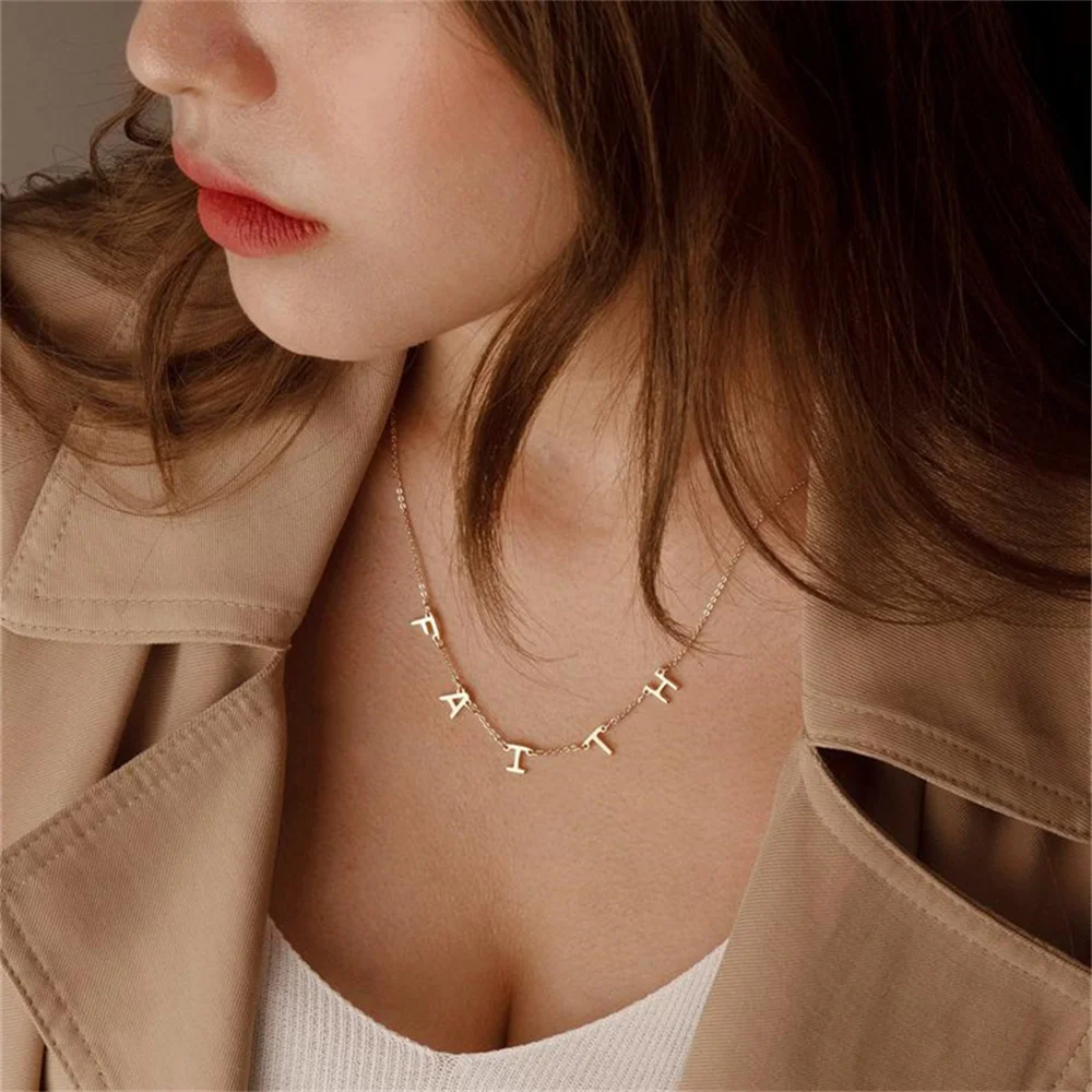 

Stainless Steel Customized A-Z Spelling letters Necklace Personalized Name Pendant Necklace for Women Jewelry Birthday Gift 2021