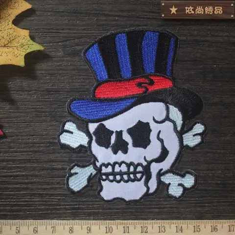 Пиратский череп Задняя лента этикетка кожаная куртка нашивка бейдж панк рок