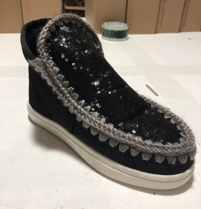 black Sequin HQFZO Мини кроссовок в эскимосском стиле; женские зимние ботильоны; стильные высококачественные туфли из овечьей кожи, microglitter девушки низкая обувь DHL - Цвет: black Sequin