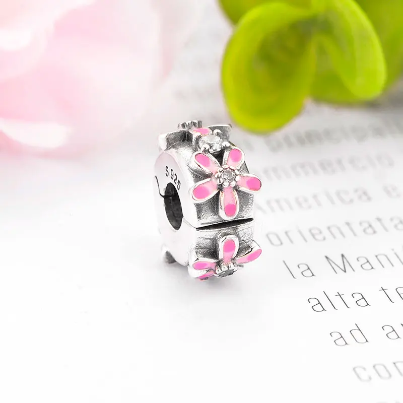 Женский браслет из серебра 925 пробы с подвеской-бабочкой