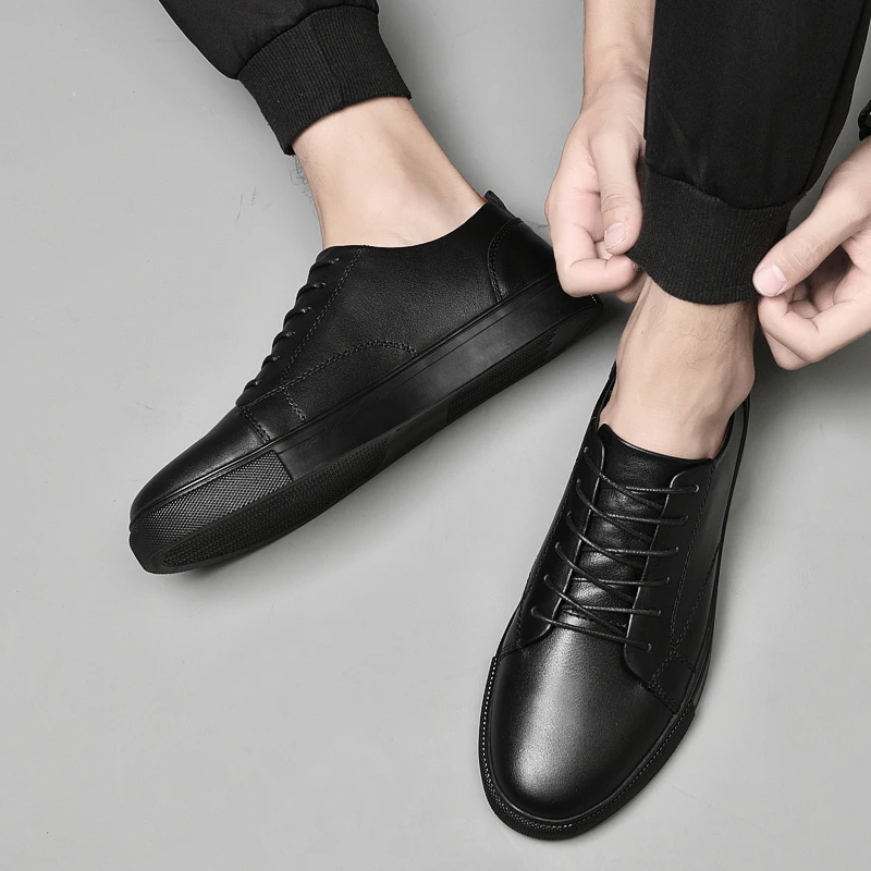

New Arrival Youth Men Casual Footwear Black Leather Shoes For Men High Quality Man Flats Shoes Fashion Walking Sneakers Men