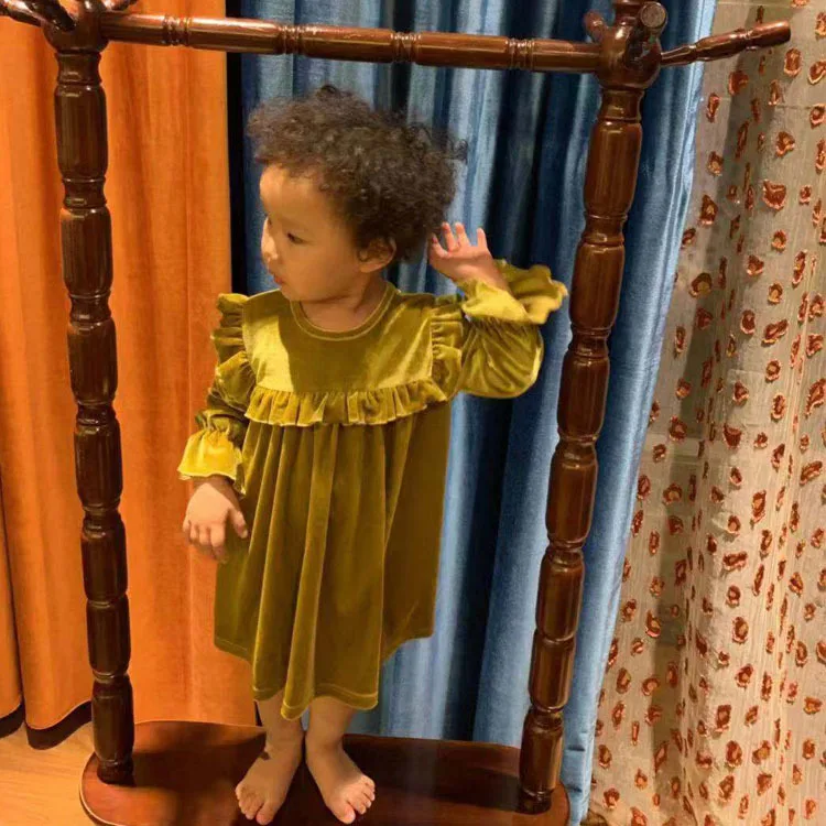 Осенне-зимнее платье для малышей однотонные платья с длинными рукавами