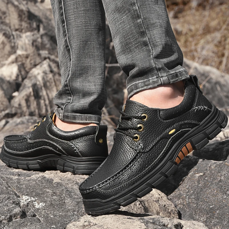 

Ready Stock! First layer Genuine Cowhide Men's Shoes Dad Casual Leather Men Shoes Moccasins Zapatos De Hombre Tenis Masculino