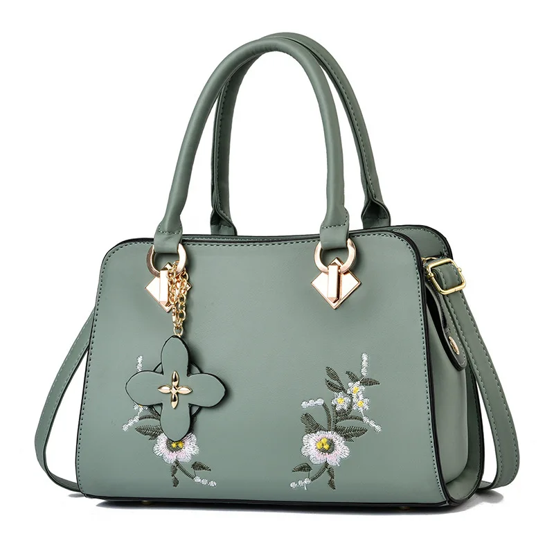 Сумка NEWPOSS женская с вышивкой вечерняя сумочка на плечо из лакированной кожи саквояж кросс боди цветочным