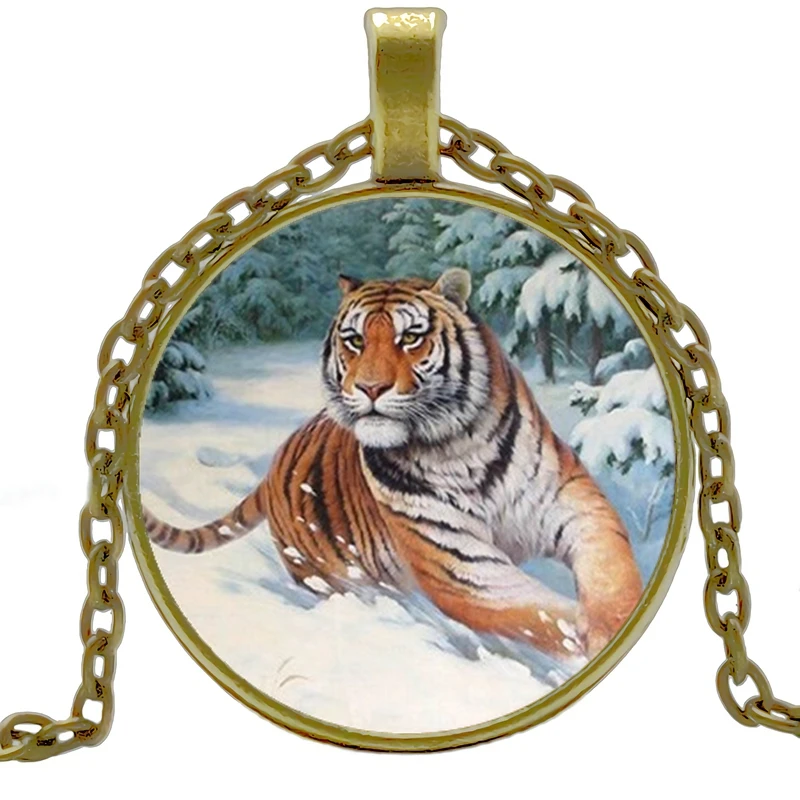

2020 Hot Selling Creative Beast King Tiger Time Crystal Glass Convex Round Pendant Necklace Clothing Sweater Chain Jewelry