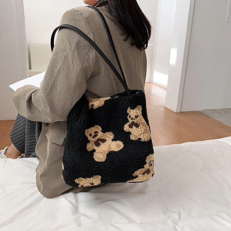 

Lamb hair women's bag new fashion net red cute bear handbag large capacity bucket shoulder bag